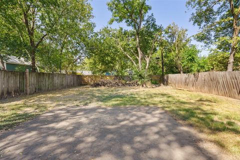 Tiny photo for 1176 Graham ST, Austin, TX 78702 (MLS # 8155084)