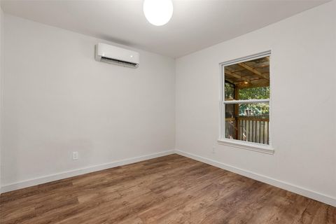 Tiny photo for 1176 Graham ST, Austin, TX 78702 (MLS # 8155084)