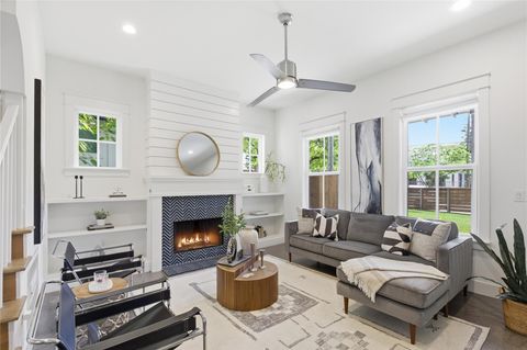 Photo of 1309 Cedar Ave Ave #A, Austin, TX 78702 (MLS # 1848973)