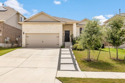 220 Castlefields ST Hutto TX 78634