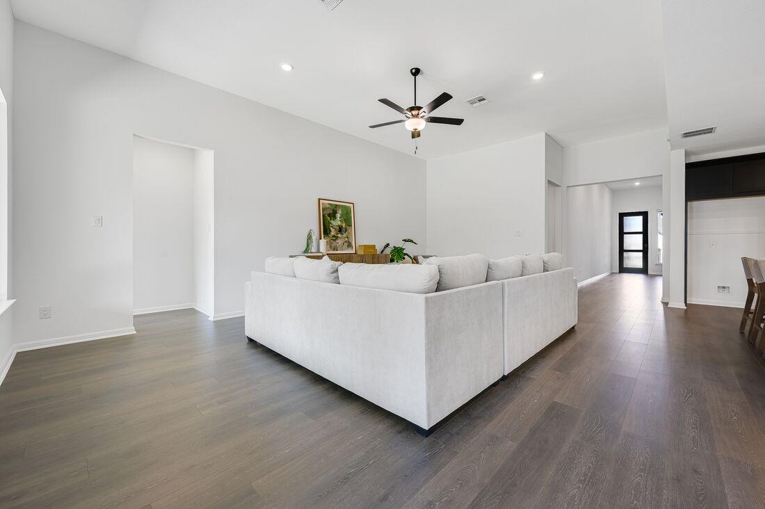 1408 Caylea Bluff LN