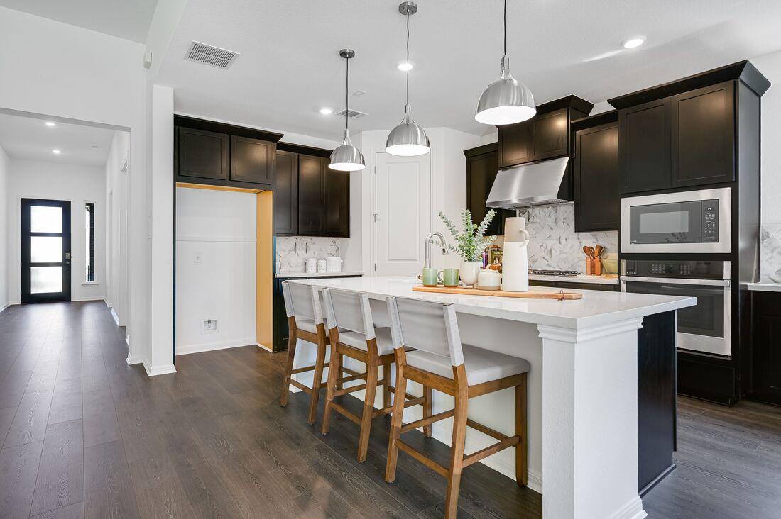 1408 Caylea Bluff LN