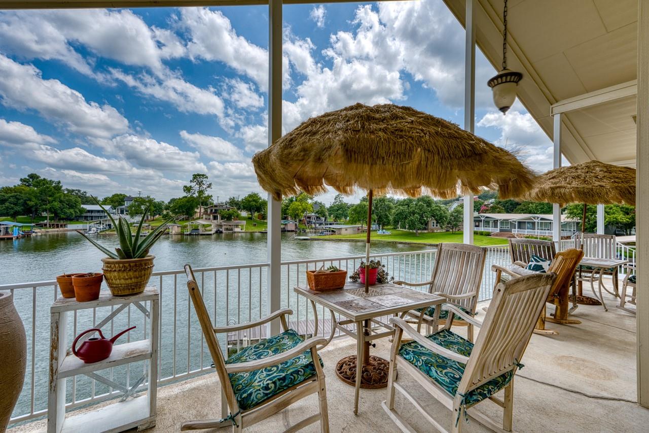 134 Glen Oaks DR