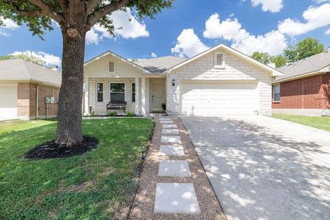 Photo of 213 Chandler Crossing TRL, Round Rock, TX 78665 (MLS # 5330572)