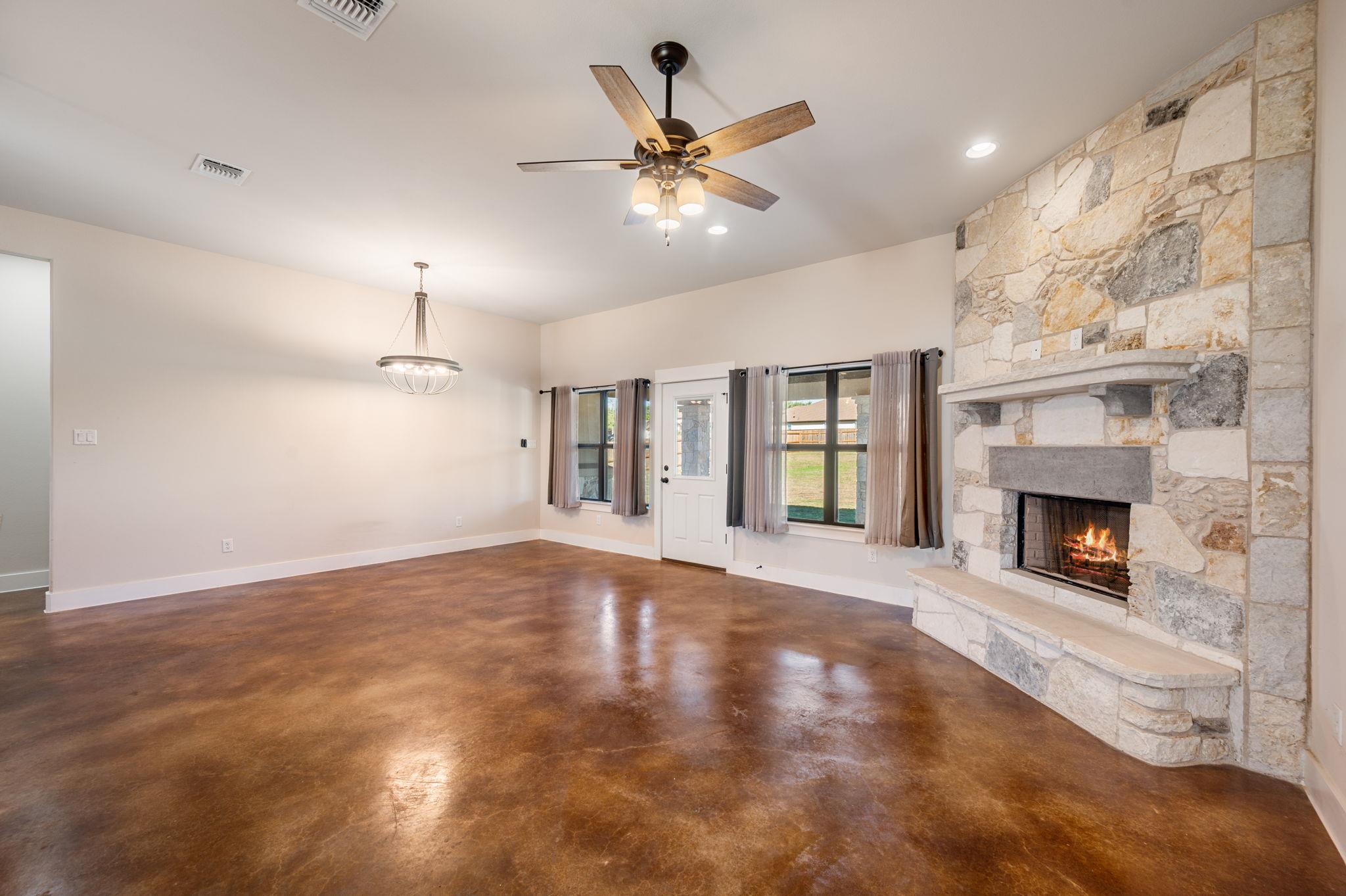 307 Bluestem CV