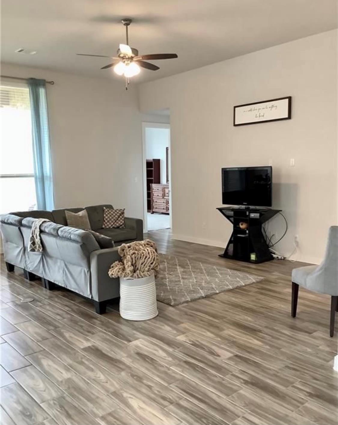 148 Emerald Green RD