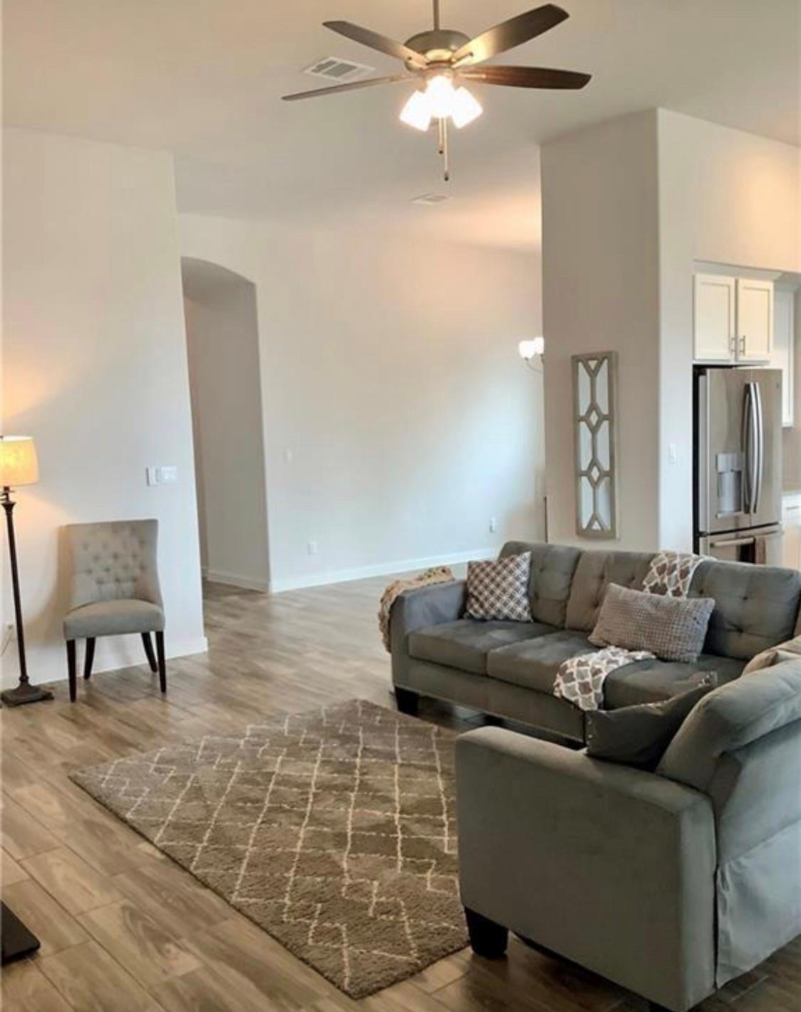 148 Emerald Green RD