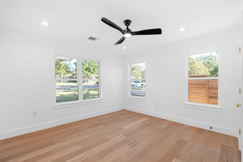Tiny photo for 4600 Frontier TRL, Austin, TX 78745 (MLS # 7848510)