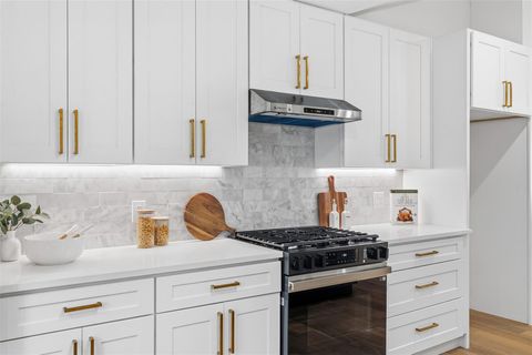 Tiny photo for 4600 Frontier TRL, Austin, TX 78745 (MLS # 7848510)