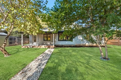 Tiny photo for 4600 Frontier TRL, Austin, TX 78745 (MLS # 7848510)