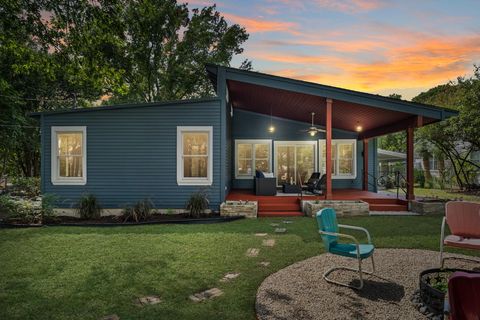 Photo of 5705 Woodview Ave, Austin, TX 78756 (MLS # 3095089)