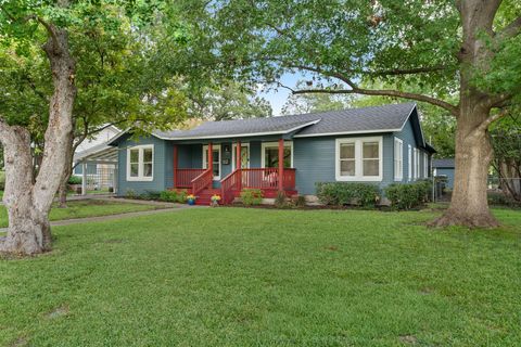 Tiny photo for 5705 Woodview Ave, Austin, TX 78756 (MLS # 3095089)