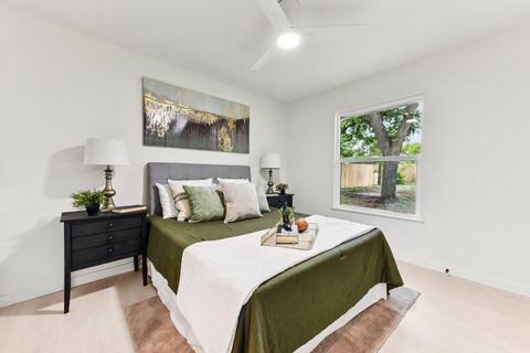 Tiny photo for 7503 Carriage DR, Austin, TX 78752 (MLS # 1190530)
