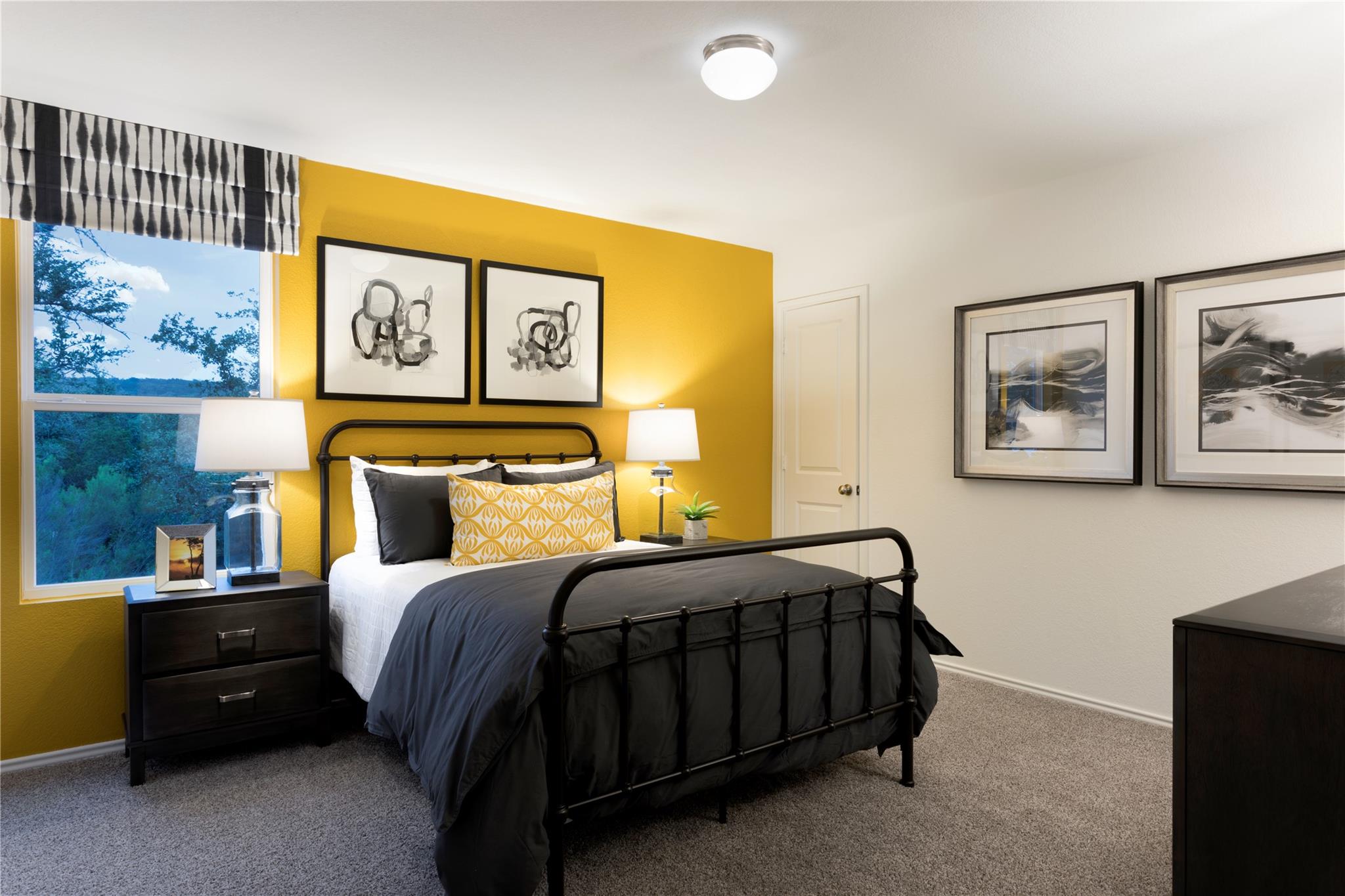 1509 Roaming Oak BND
