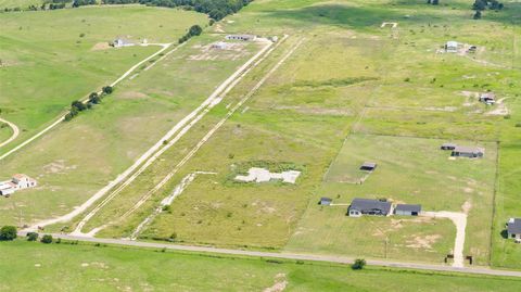 1450 County Road 465 Elgin TX 78621
