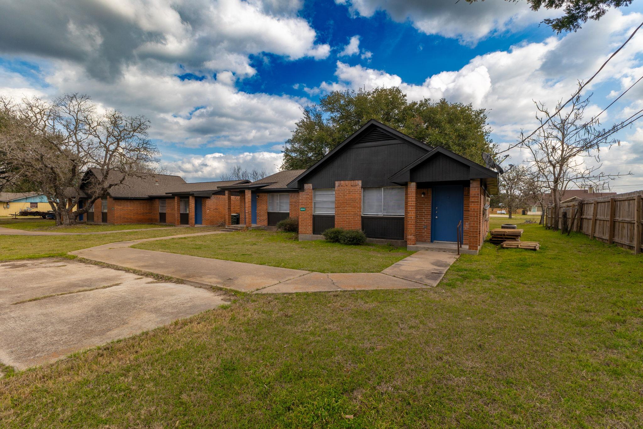 Listing image 1