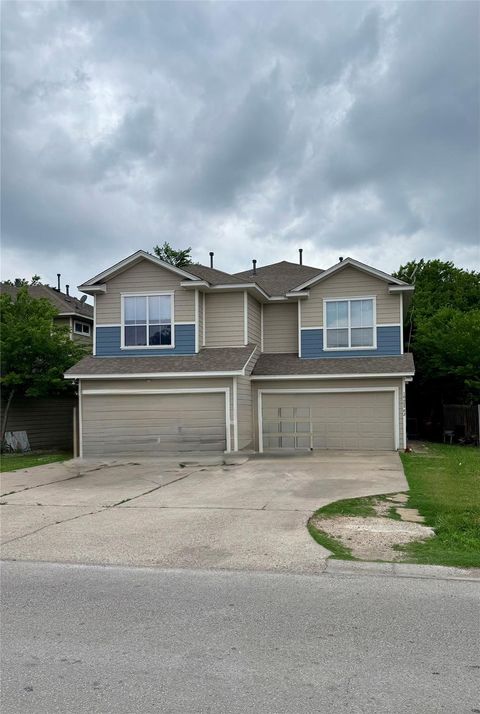 10608 Plains TRL B Austin TX 78758
