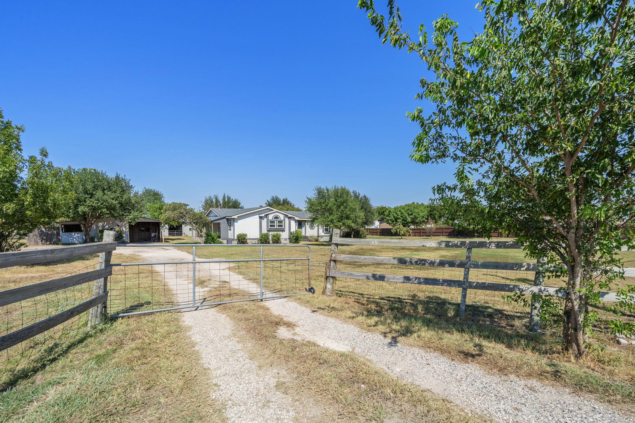 14112 Wells School RD