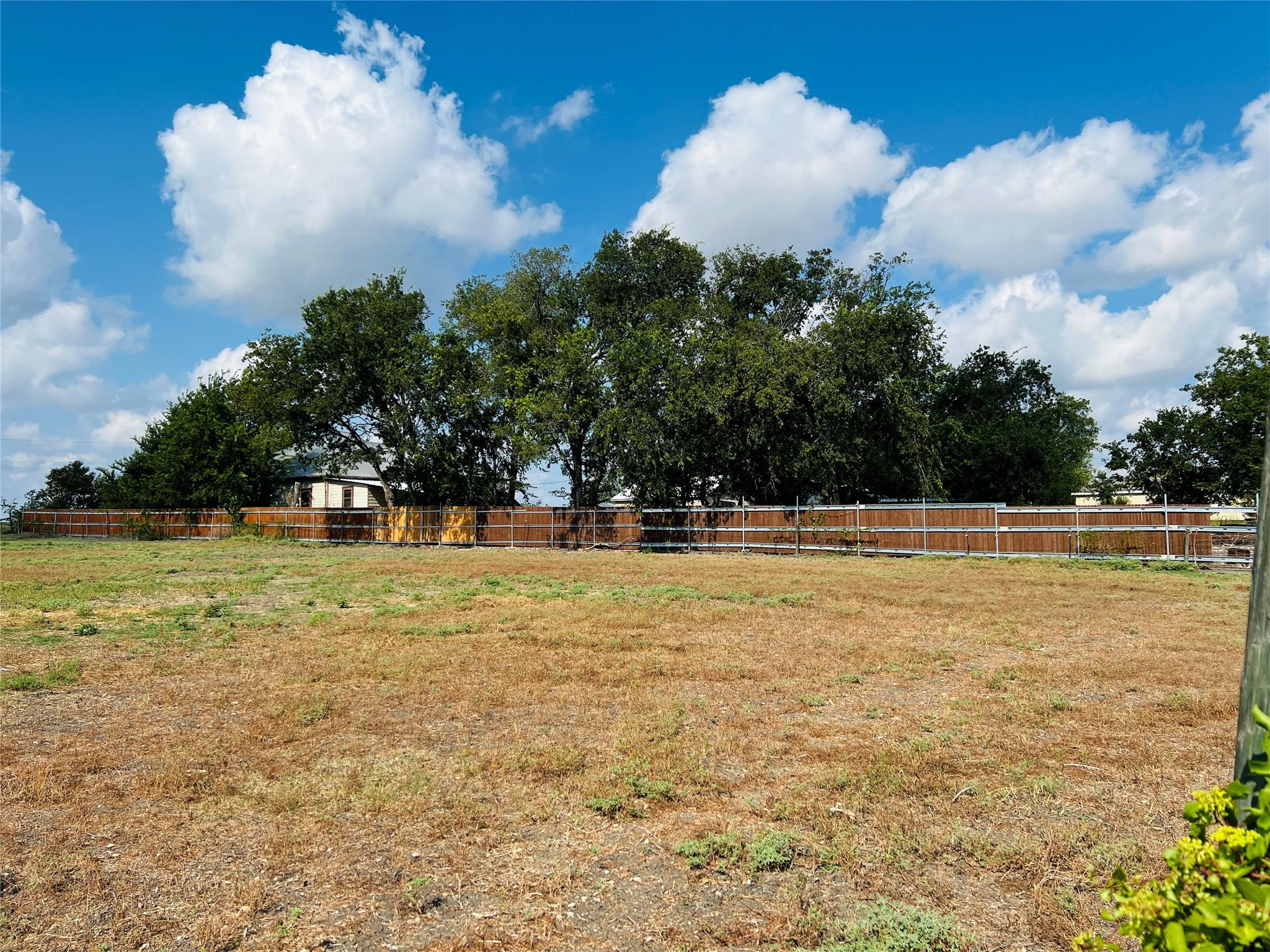 14112 Wells School RD
