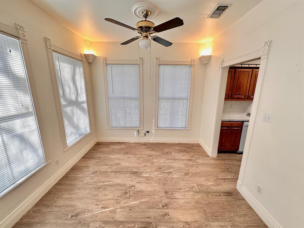 402 W 44th ST D