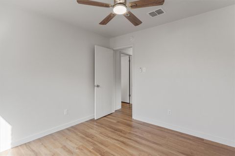 Tiny photo for 4505 Oak Creek DR, Austin, TX 78727 (MLS # 7869414)