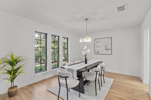 Tiny photo for 4505 Oak Creek DR, Austin, TX 78727 (MLS # 7869414)