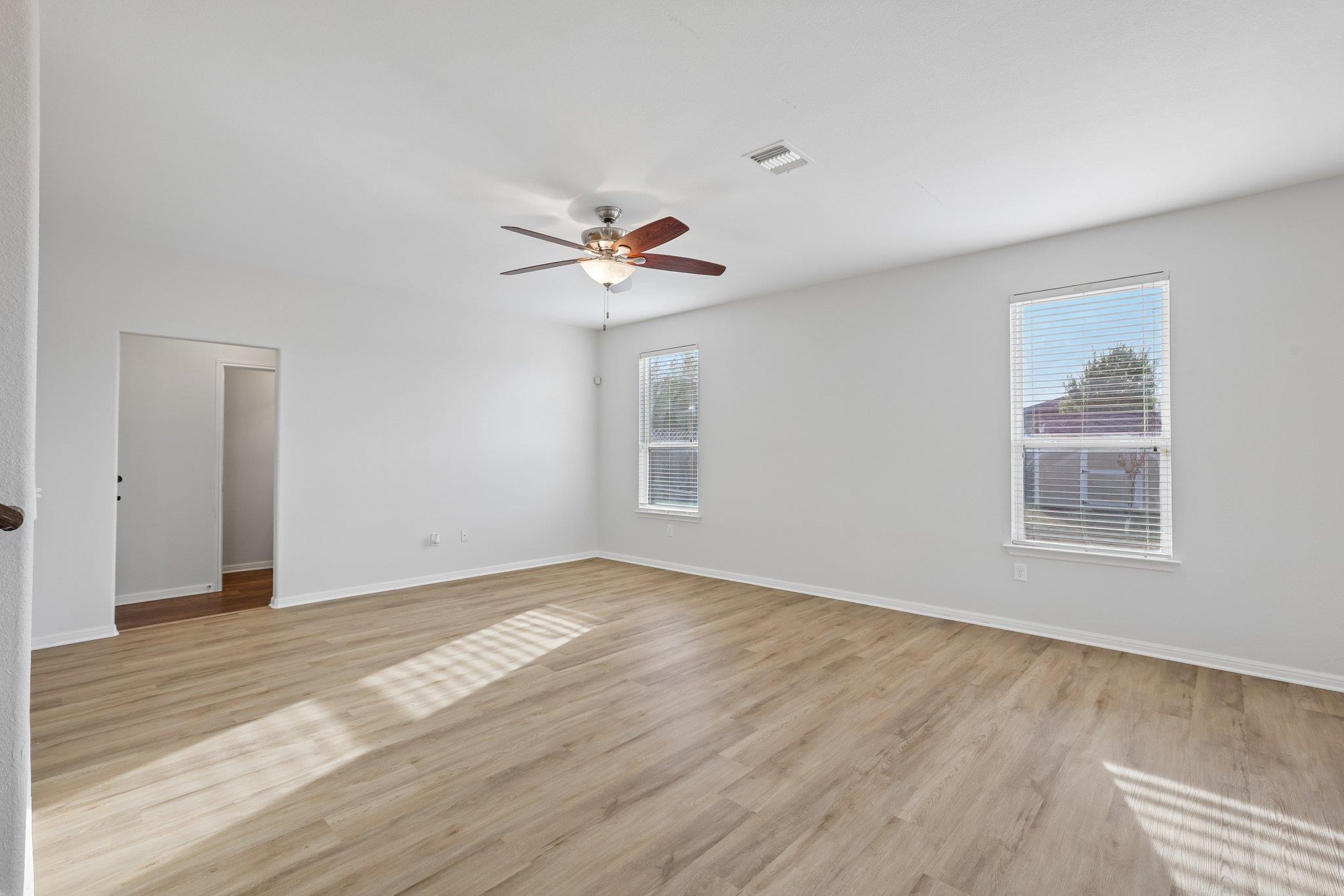 128 Leon River LOOP