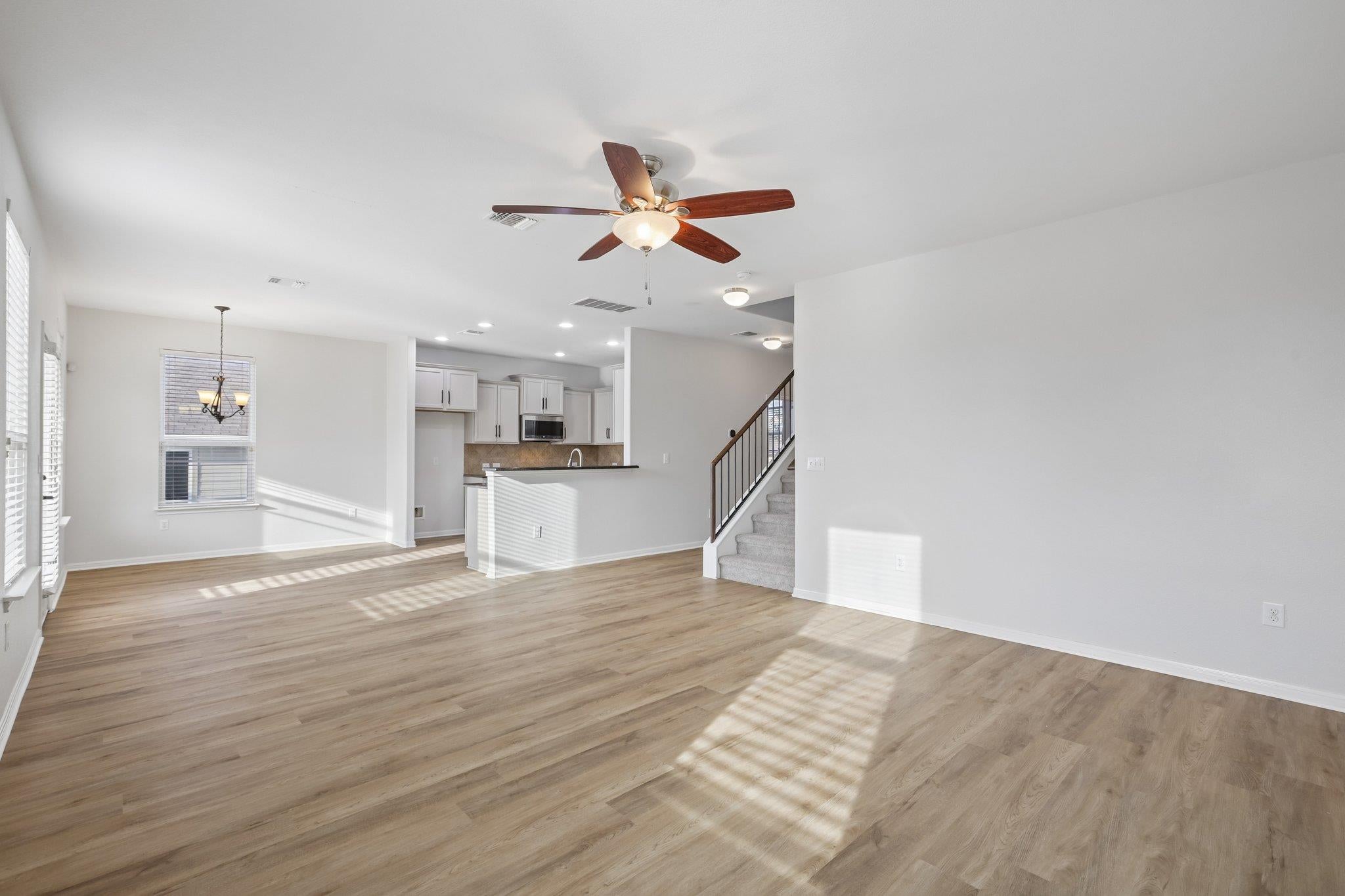 128 Leon River LOOP