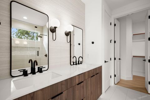 Tiny photo for 1402 Cotton ST, Austin, TX 78702 (MLS # 9987621)