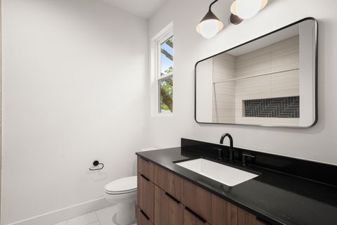Tiny photo for 1402 Cotton ST, Austin, TX 78702 (MLS # 9987621)