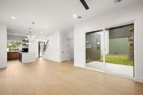 Tiny photo for 1402 Cotton ST, Austin, TX 78702 (MLS # 9987621)
