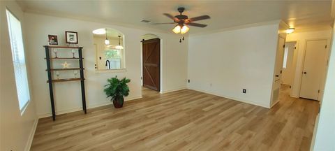 Tiny photo for 17609 Soapberry CV, Elgin, TX 78621 (MLS # 1819998)