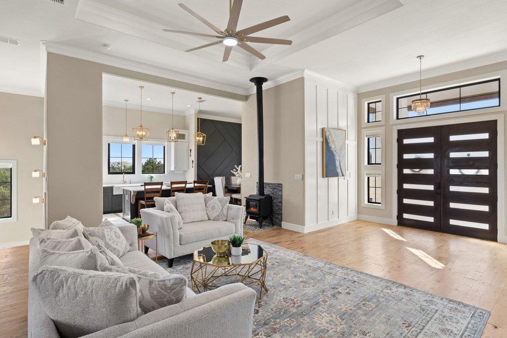 2415 Comal Springs