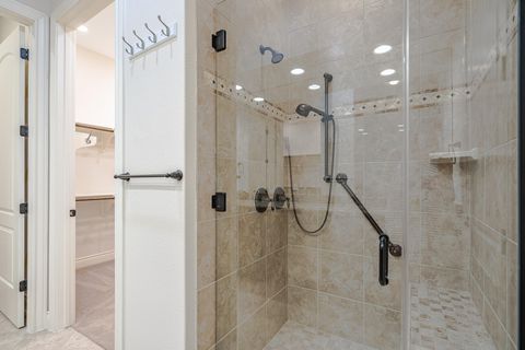 Tiny photo for 108 Rivalto CIR #5, Lakeway, TX 78734 (MLS # 2462397)