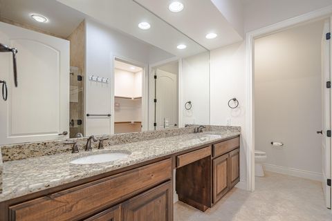 Tiny photo for 108 Rivalto CIR #5, Lakeway, TX 78734 (MLS # 2462397)