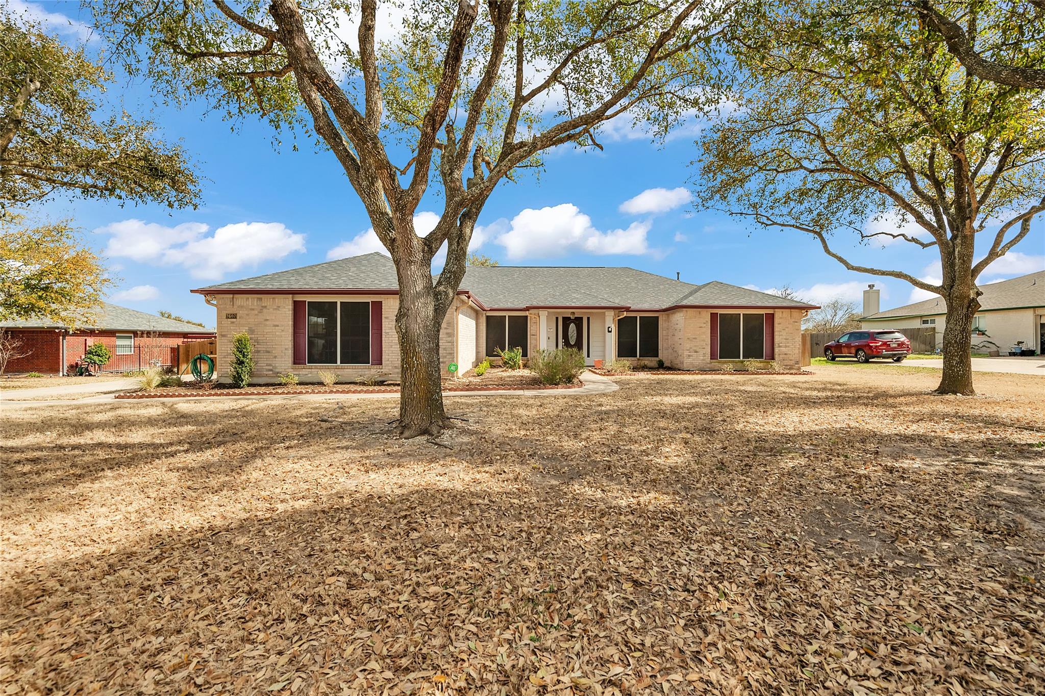 3607 Winding WAY