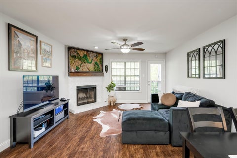 Tiny photo for 2215 Post RD #2076, Austin, TX 78704 (MLS # 3674556)
