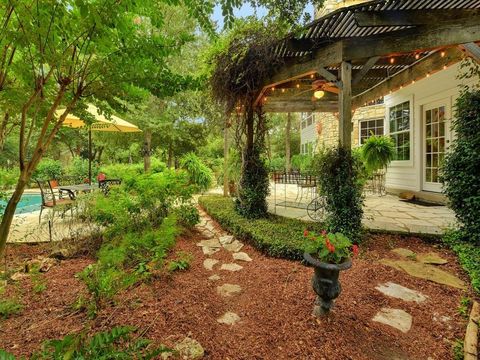 16702 Post Oak GLN Austin TX 78737