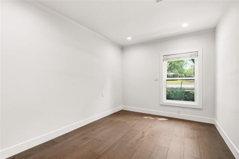 Tiny photo for 5718 Highland Hills DR, Austin, TX 78731 (MLS # 2986990)