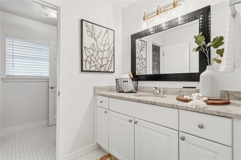 Tiny photo for 5718 Highland Hills DR, Austin, TX 78731 (MLS # 2986990)