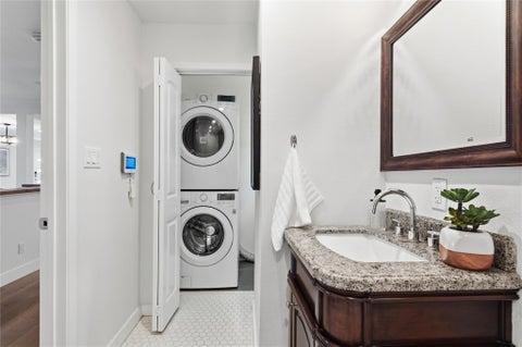 Tiny photo for 5718 Highland Hills DR, Austin, TX 78731 (MLS # 2986990)