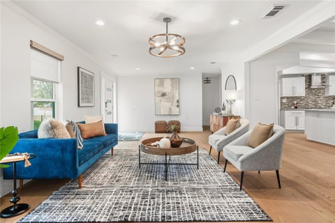 Tiny photo for 5718 Highland Hills DR, Austin, TX 78731 (MLS # 2986990)