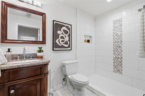 Tiny photo for 5718 Highland Hills DR, Austin, TX 78731 (MLS # 2986990)