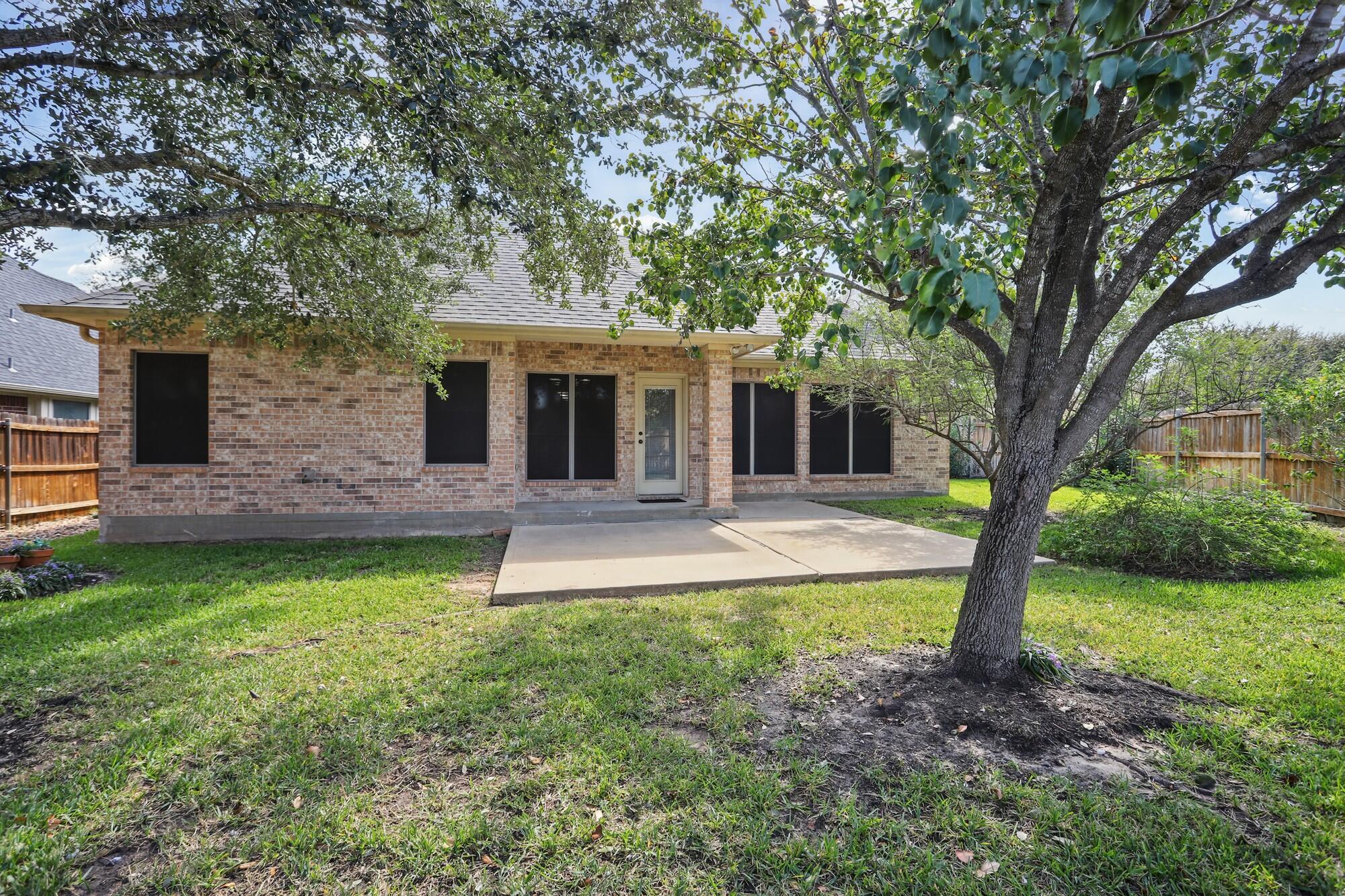 101 Hartford DR