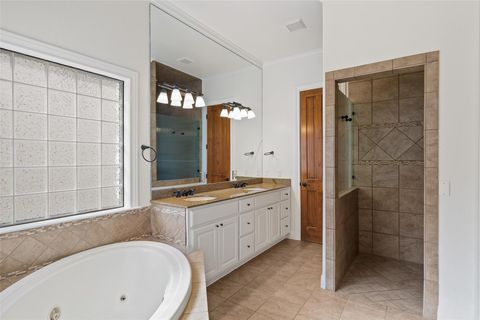 Tiny photo for 41 Tiburon DR, The Hills, TX 78738 (MLS # 8986199)