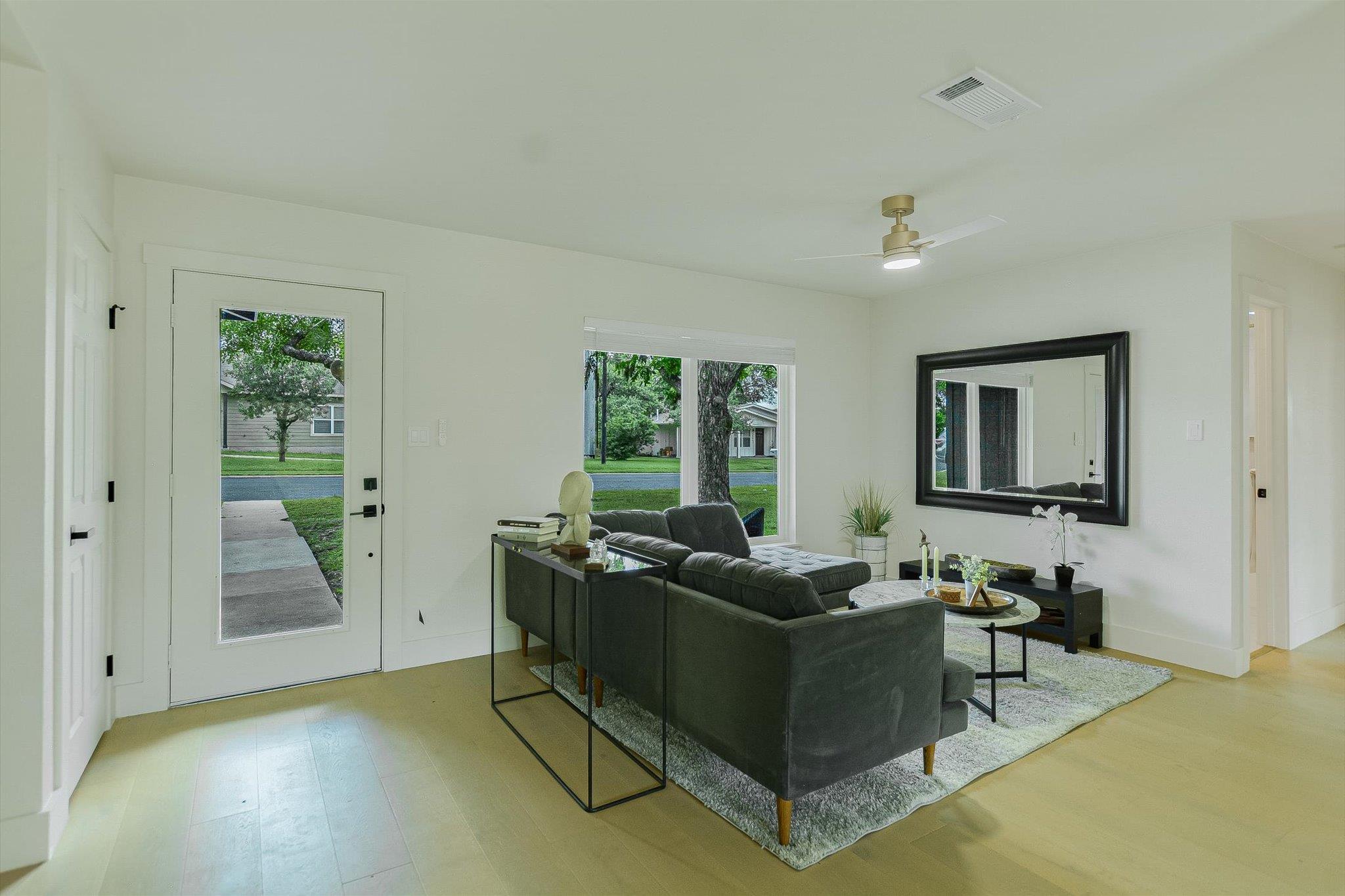 4505 Kitty Ave
