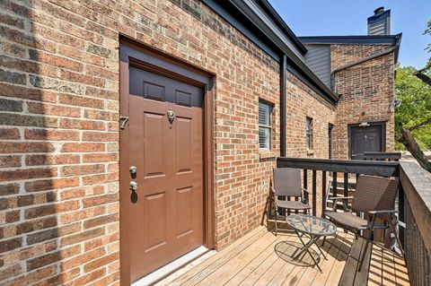 Tiny photo for 505 Bellevue PL #7, Austin, TX 78705 (MLS # 2705359)