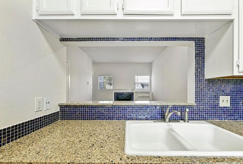 Tiny photo for 505 Bellevue PL #7, Austin, TX 78705 (MLS # 2705359)