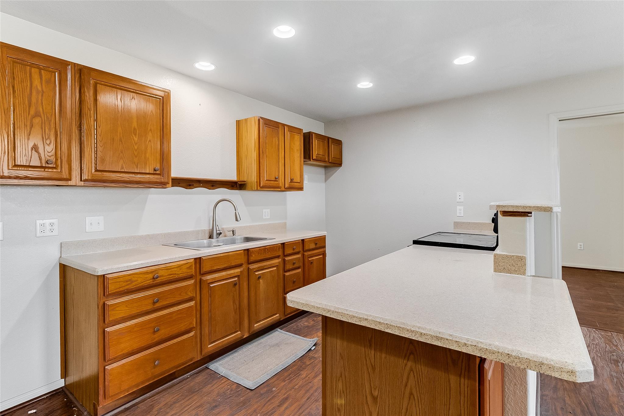 8319 County Road 200