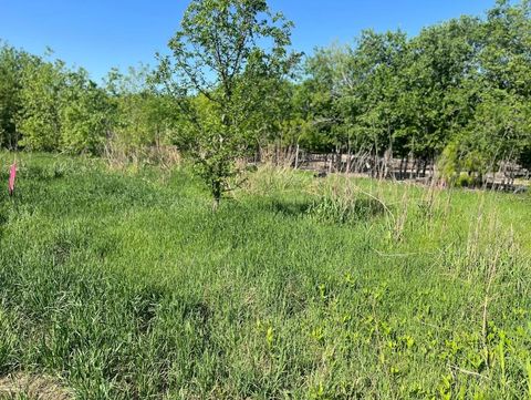 W Brook St(Lot #2, Bk 72) W Brook ST Bartlett TX 76511